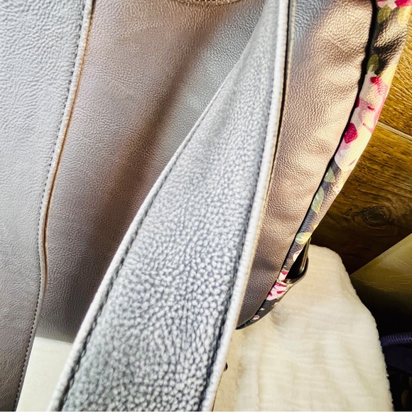 Betsey Johnson Backpack - Picture 11 of 12